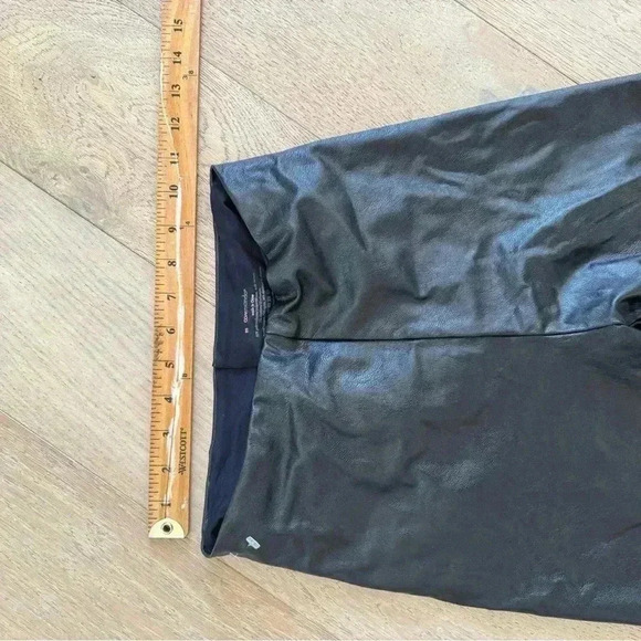 Commando Perfect Control Faux Leather Legging Black Medium $118 - Picture 4 of 5